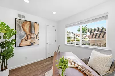 1324 Star Bush Ln, San Jose, CA 95118 - Photo 7