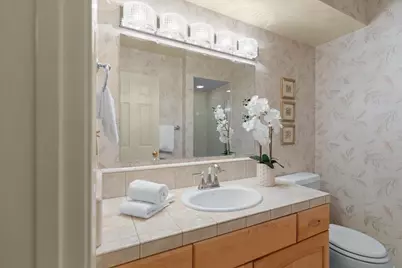 1647 Natalie Ct, San Jose, CA 95118 - Photo 11