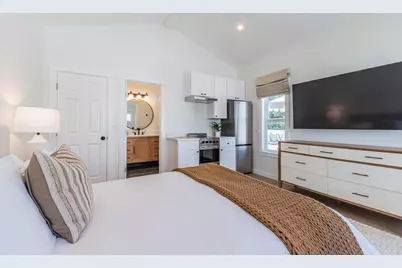 743 Bayview Ave, Pacific Grove, CA 93950 - Photo 39