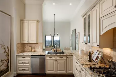 5 Poppy Ln, San Carlos, CA 94070 - Photo 15