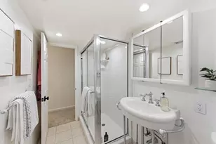 317 Sycamore St, San Carlos, CA 94070 - Photo 25