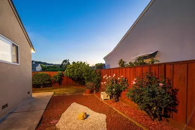 3713 Santiago St, San Mateo, CA 94403 - Photo 47