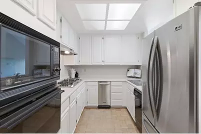 1040 Continentals Way 14, Belmont, CA 94002 - Photo 15