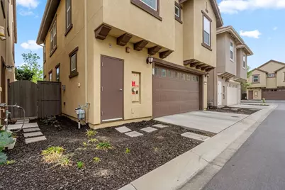 6076 Sunstone Dr, San Jose, CA 95123 - Photo 7