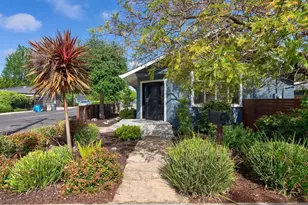 996 Hall St, San Carlos, CA 94070 - Photo 1