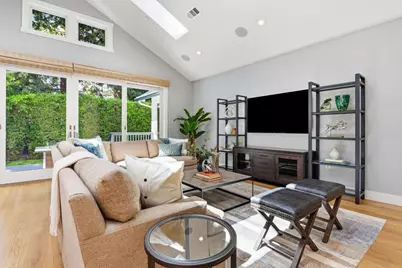 2130 Mills Ave, Menlo Park, CA 94025 - Photo 7