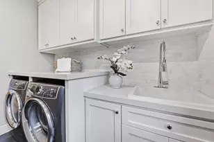 2130 Mills Ave, Menlo Park, CA 94025 - Photo 31