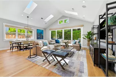 2130 Mills Ave, Menlo Park, CA 94025 - Photo 9