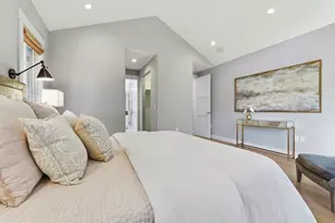 2130 Mills Ave, Menlo Park, CA 94025 - Photo 25