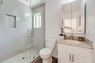 1070 Mercedes Ave 1, Los Altos, CA 94022 - Photo 21