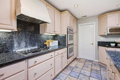 948 Anna St, San Mateo, CA 94401 - Photo 25