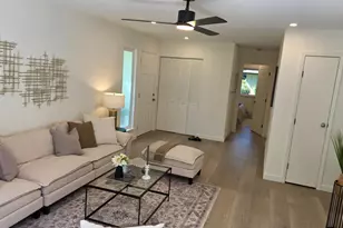 124 Flynn Ave A, Mountain View, CA 94043 - Photo 3