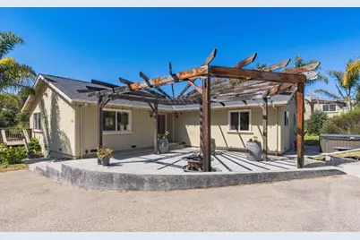 9585 Prunedale South Rd, Salinas, CA 93907 - Photo 1