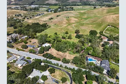 20450 Almaden Rd, San Jose, CA 95120 - Photo 55