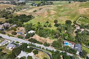 20450 Almaden Rd, San Jose, CA 95120 - Photo 55