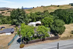 20450 Almaden Rd, San Jose, CA 95120 - Photo 5