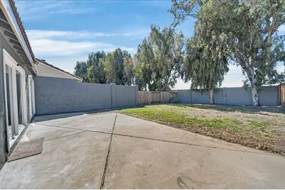 1605 Cherokee Dr, Salinas, CA 93906 - Photo 17