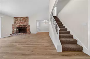 1605 Cherokee Dr, Salinas, CA 93906 - Photo 3