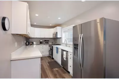 523 The Alameda, El Granada, CA 94018 - Photo 3