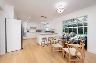 740 Clydesdale Dr, Hillsborough, CA 94010 - Photo 27