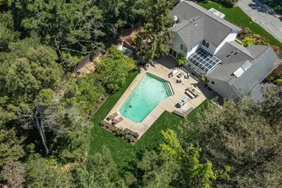 740 Clydesdale Dr, Hillsborough, CA 94010 - Photo 65