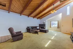 33 Portola Ave, Monterey, CA 93940 - Photo 9