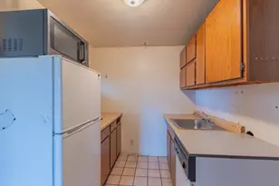 33 Portola Ave, Monterey, CA 93940 - Photo 25