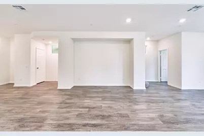 729 Daniel Freeman Cir, Inglewood, CA 90301 - Photo 11
