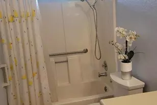 1801 Theron Way, Modesto, CA 95351 - Photo 13