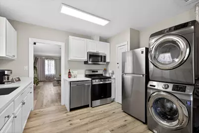 2451 65th Ave, Oakland, CA 94605 - Photo 9