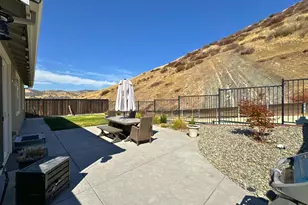 9077 Golf Canyon Dr, Patterson, CA 95363 - Photo 15