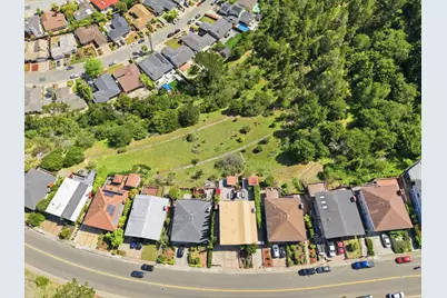 973 Larkspur Dr, Millbrae, CA 94030 - Photo 51