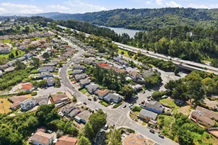 973 Larkspur Dr, Millbrae, CA 94030 - Photo 29