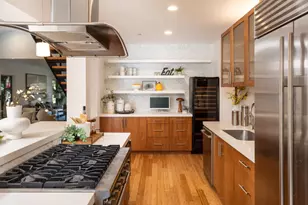 2161 Valparaiso Ave, Menlo Park, CA 94025 - Photo 9