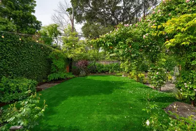 606 Yale Dr, San Mateo, CA 94402 - Photo 37