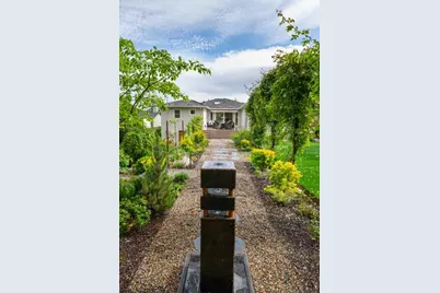 606 Yale Dr, San Mateo, CA 94402 - Photo 39