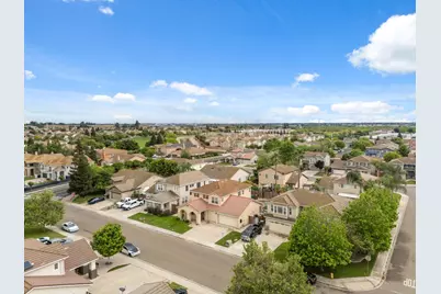 2454 Bracco Way, Riverbank, CA 95367 - Photo 35