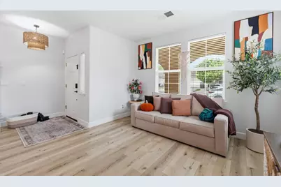 2454 Bracco Way, Riverbank, CA 95367 - Photo 7