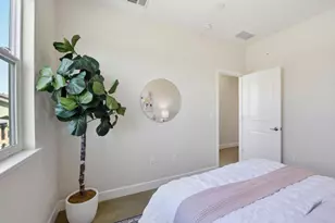 180 Currlin Cir, Milpitas, CA 95035 - Photo 25