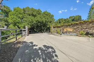 20397 Almaden Rd, San Jose, CA 95120 - Photo 61