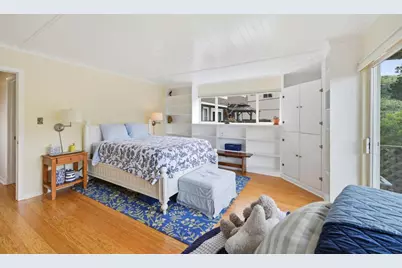 50 Tulare St, Brisbane, CA 94005 - Photo 13