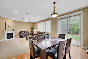 10022 Spring View Way, Elk Grove, CA 95757 - Photo 17