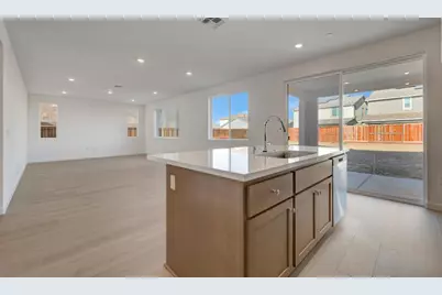 15871 Cleary Ct, Lathrop, CA 95330 - Photo 7