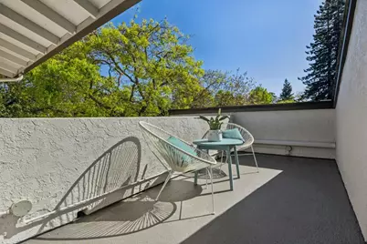 2429 Sharon Oaks Dr, Menlo Park, CA 94025 - Photo 17