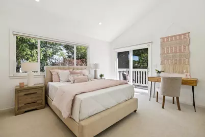 10 Salmark Ct, Hillsborough, CA 94010 - Photo 35