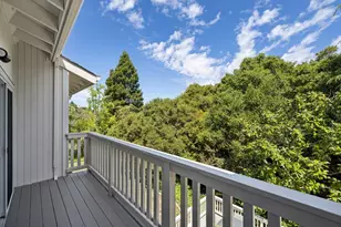 10 Salmark Ct, Hillsborough, CA 94010 - Photo 39