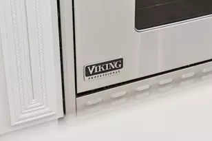 10 Salmark Ct, Hillsborough, CA 94010 - Photo 19