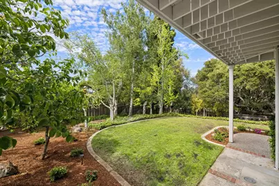10 Salmark Ct, Hillsborough, CA 94010 - Photo 53
