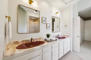 10 Salmark Ct, Hillsborough, CA 94010 - Photo 29