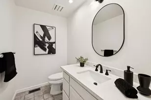 10 Salmark Ct, Hillsborough, CA 94010 - Photo 21